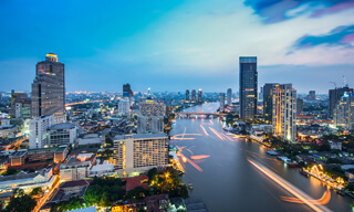 View of the Chao Phraya River as it passes through Bang Kho Laem and Khlong San districts