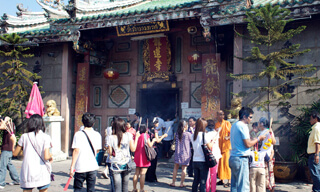 Wat Mangkon Kamalawat, Bangkok, Thailand